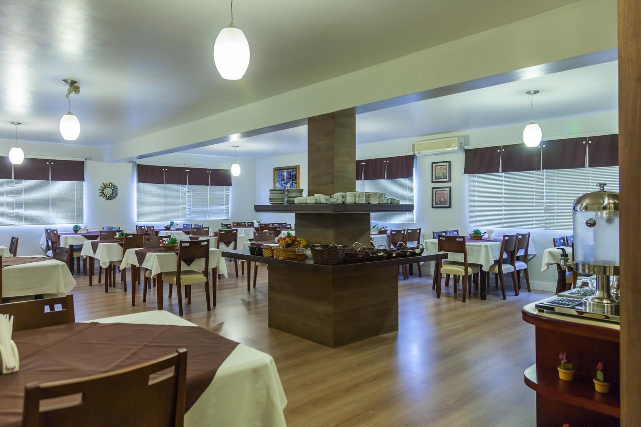 Hotel Fiorio Flores da Cunha Exterior photo