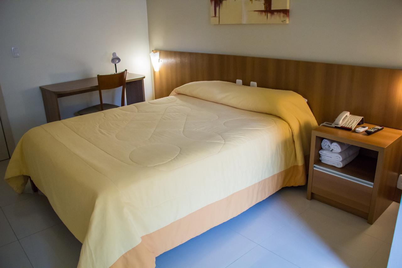 Hotel Fiorio Flores da Cunha Exterior photo